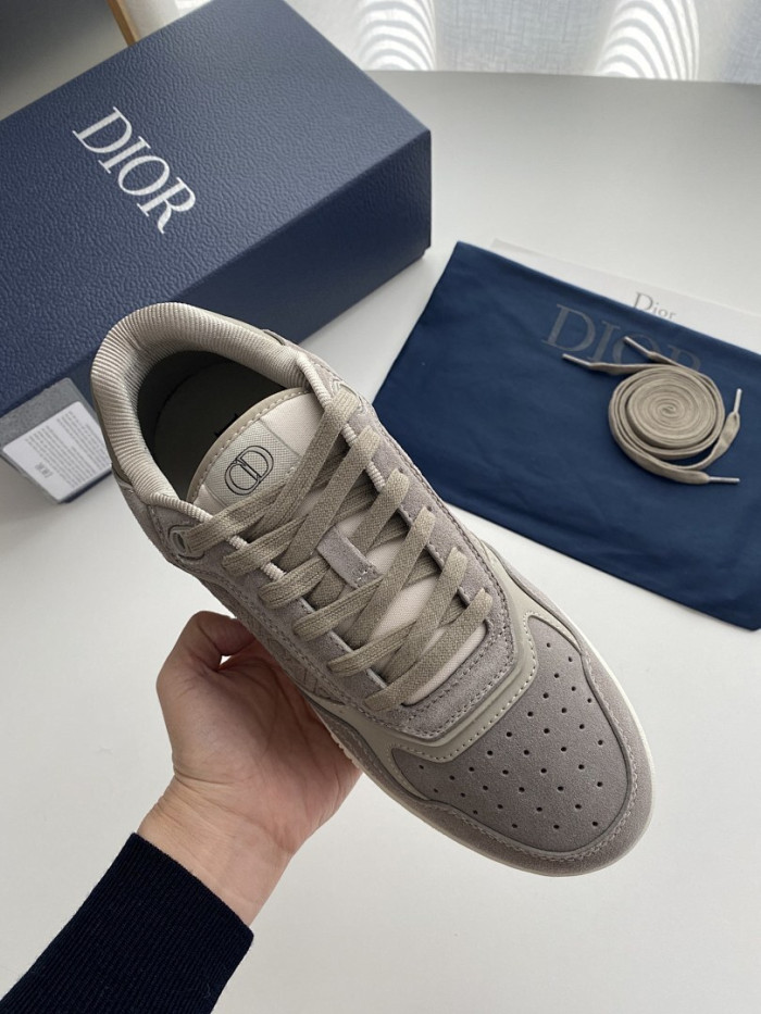 D10R B27 LOW SNEAKER
