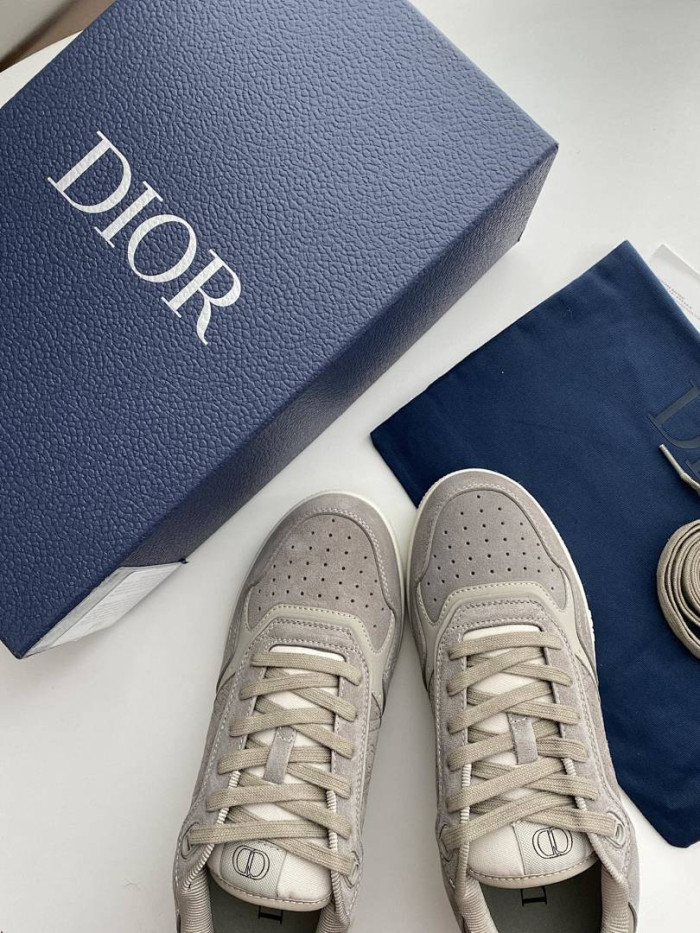 D10R B27 LOW SNEAKER