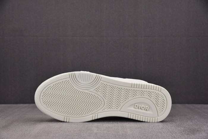 D10R B27 LOW SNEAKER