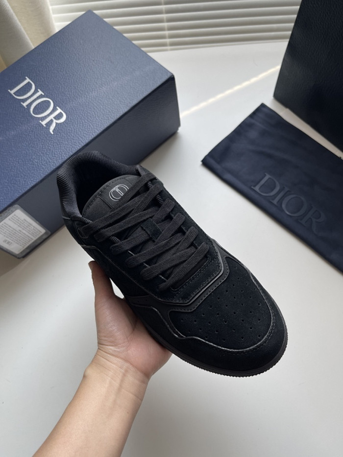 D10R B27 LOW SNEAKER