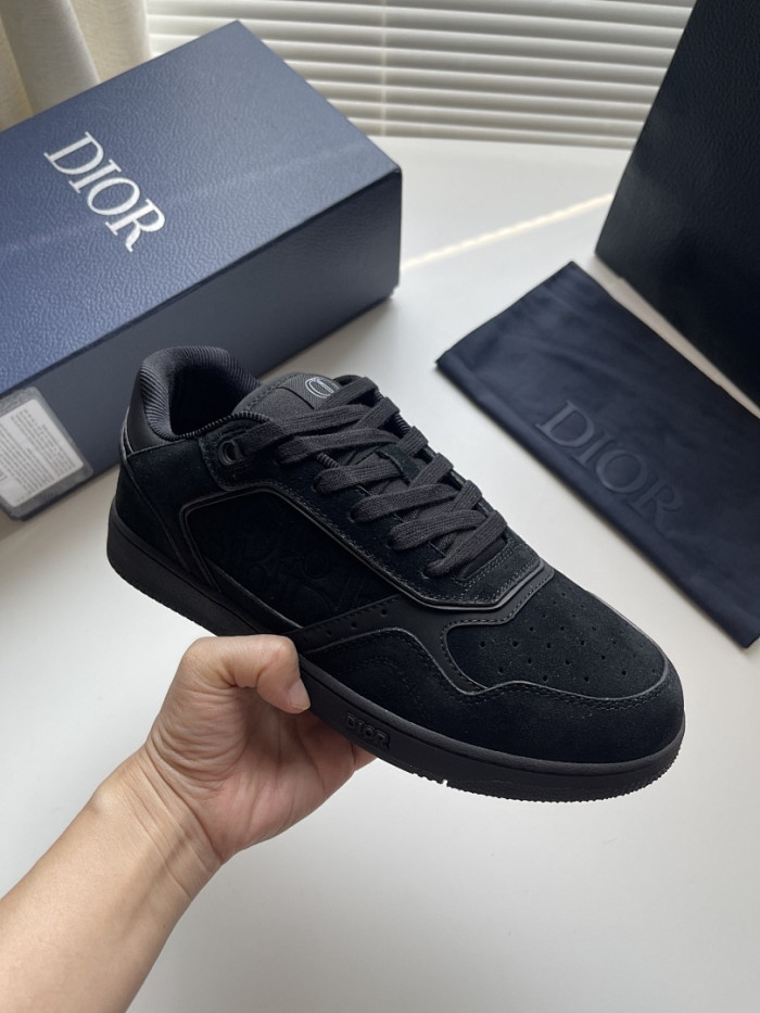 D10R B27 LOW SNEAKER