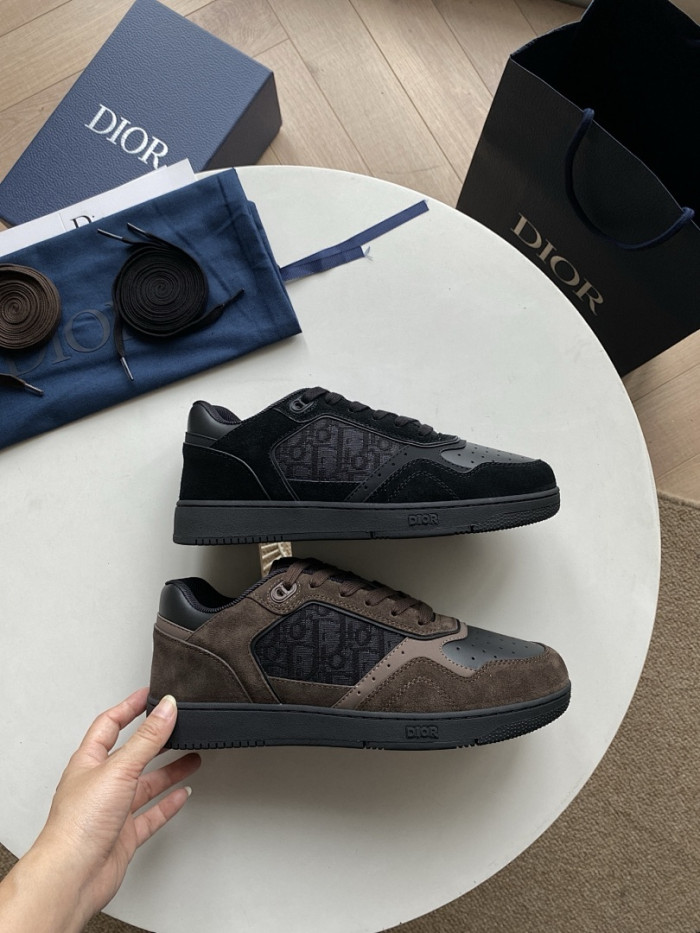 D10R B27 LOW SNEAKER