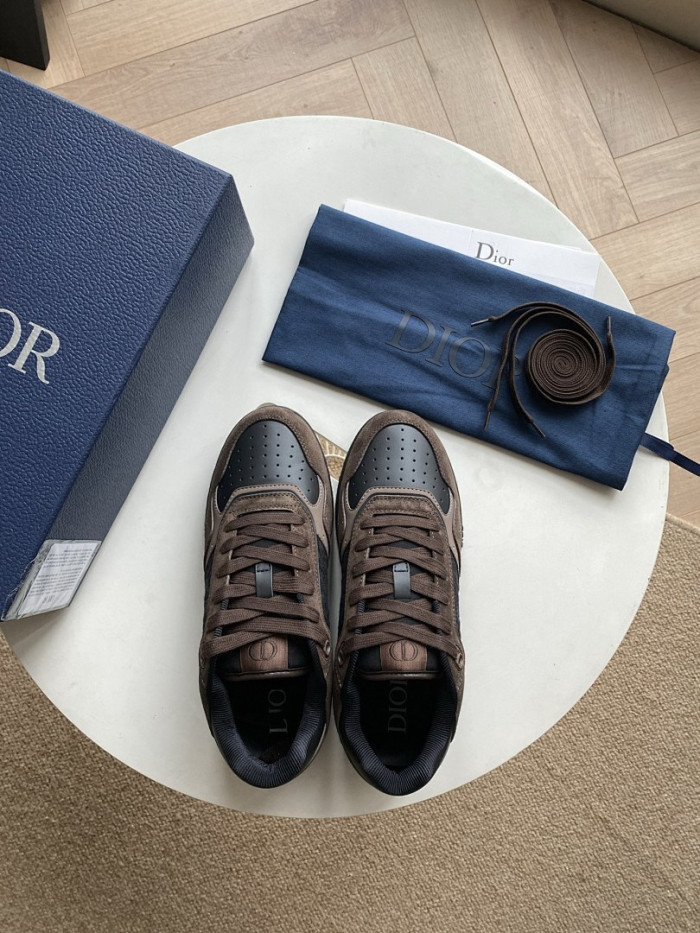 D10R B27 LOW SNEAKER