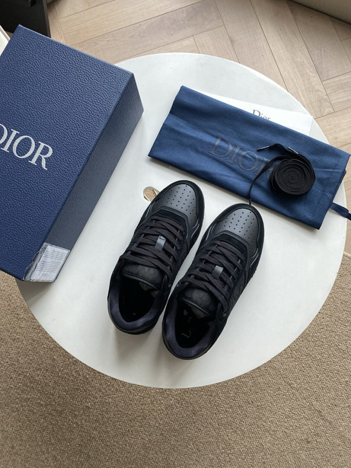 D10R B27 LOW SNEAKER