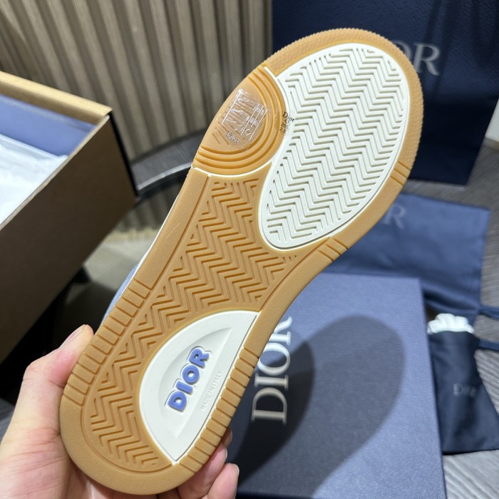 D10R B27 LOW SNEAKER