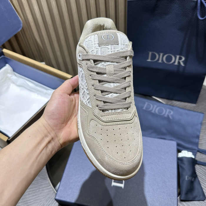 D10R B27 LOW SNEAKER