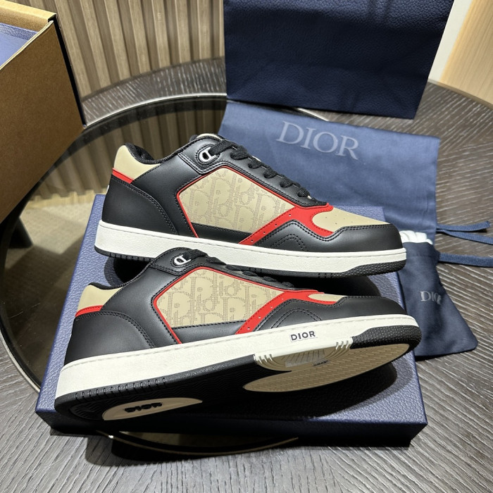 D10R B27 LOW SNEAKER