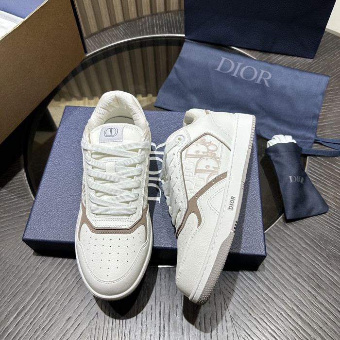 D10R B27 LOW SNEAKER