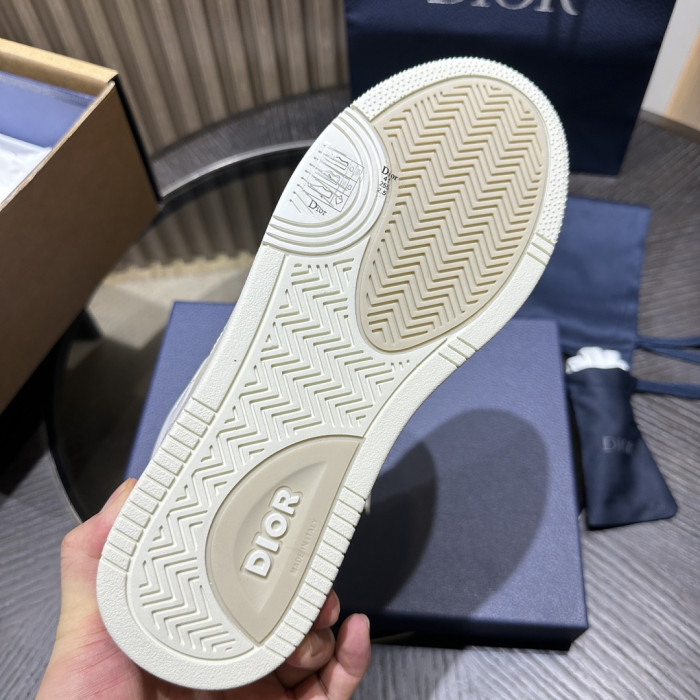 D10R B27 LOW SNEAKER