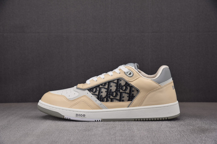 D10R B27 LOW SNEAKER