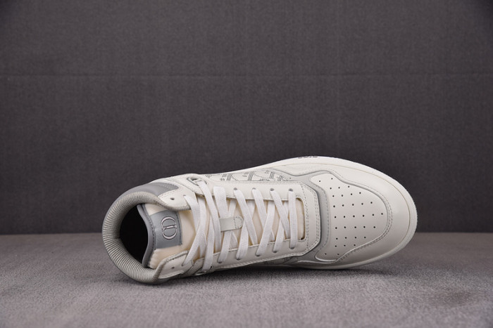 D10R B27 MID SNEAKER