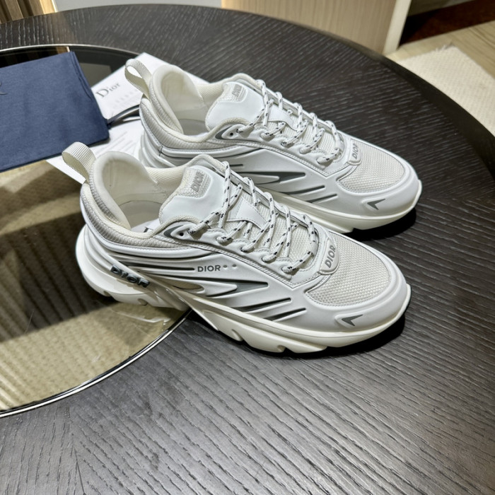 D10R B44 SNEAKER