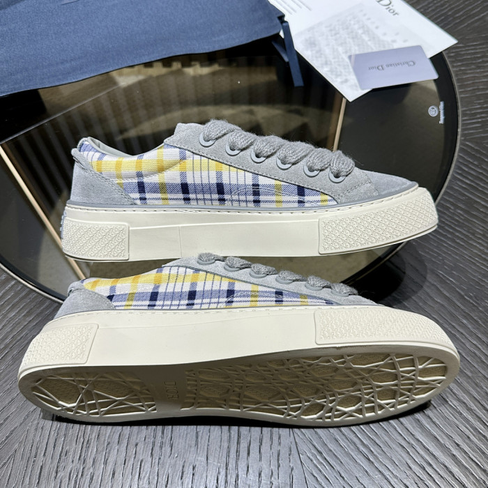 D10R SNEAKER