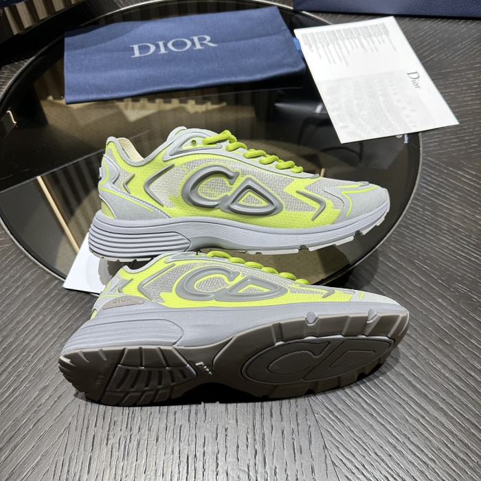 D10R SNEAKER