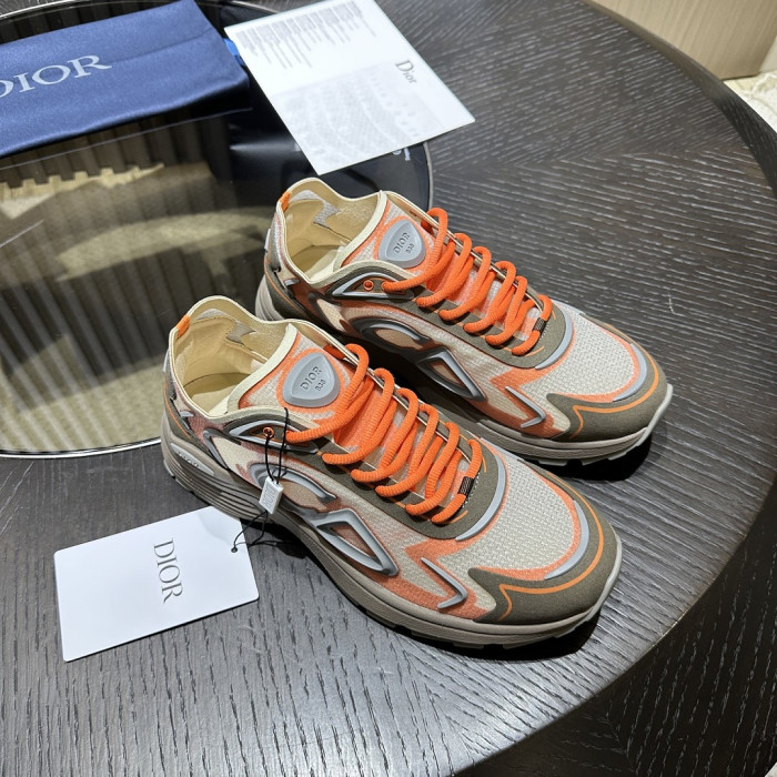 D10R SNEAKER