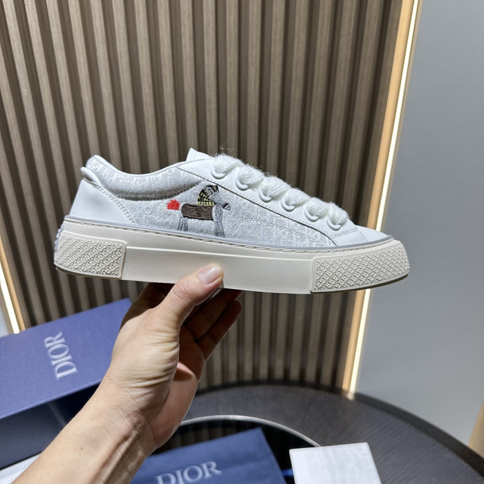 D10R SNEAKER