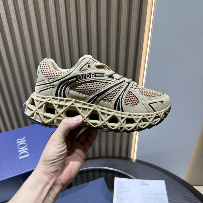 D10R SNEAKER