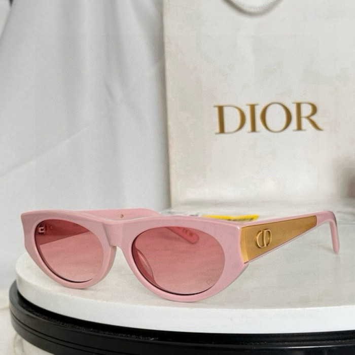 D SUNGLASSES