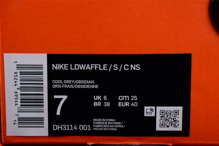 NIKE LD WAFFLE SACAI CLOT KISS OF DEATH 2 COOL GREY DH3114-001