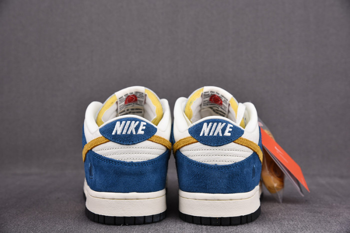 KASINA X NIKE DUNK LOW INDUSTRIAL BLUE CZ6501-100