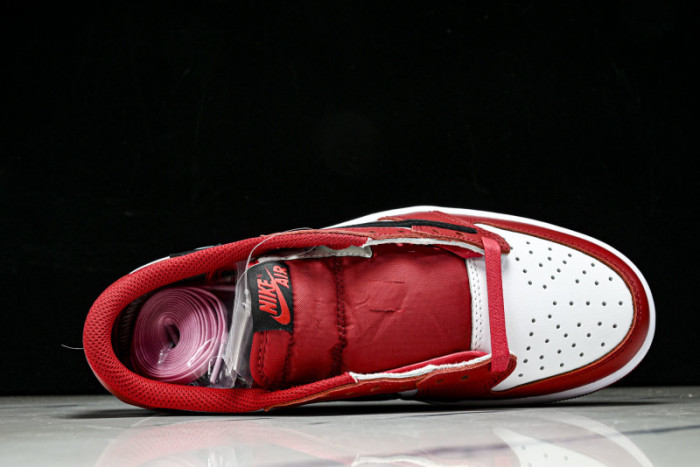 Travis Scott x Air Jordan 1 Low DM7866-101