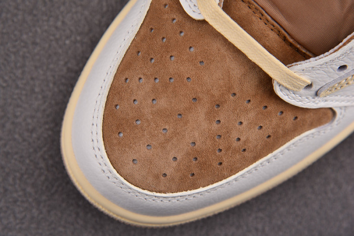 Travis Scott x Air Jordan 1 Low “Sail/Shy Pink” DM7866-106