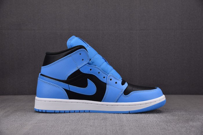 Air Jordan 1 Mid“University Blue” DQ8426-401