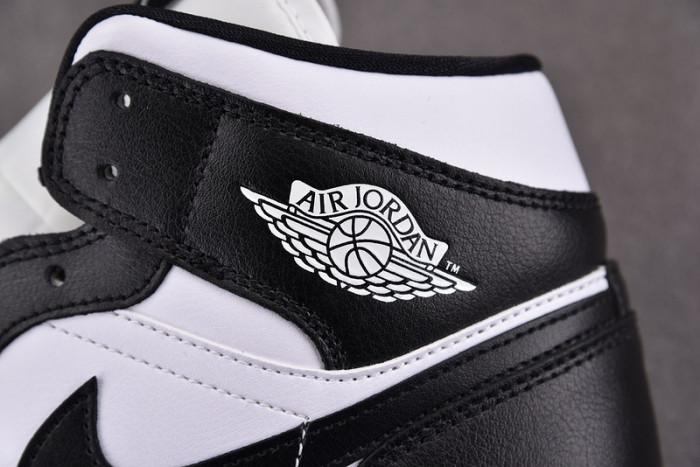 Air Jordan 1 Mid "Panda" DV0991-101