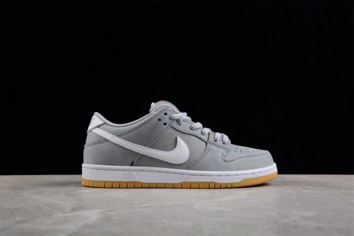 Nike SB Dunk Low “Grey Gum” DV5464-001