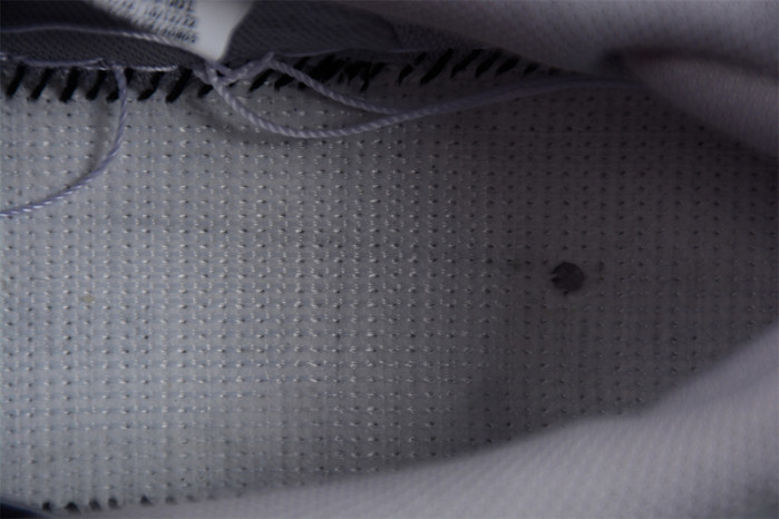 Nike SB Dunk Low “Grey Gum” DV5464-001