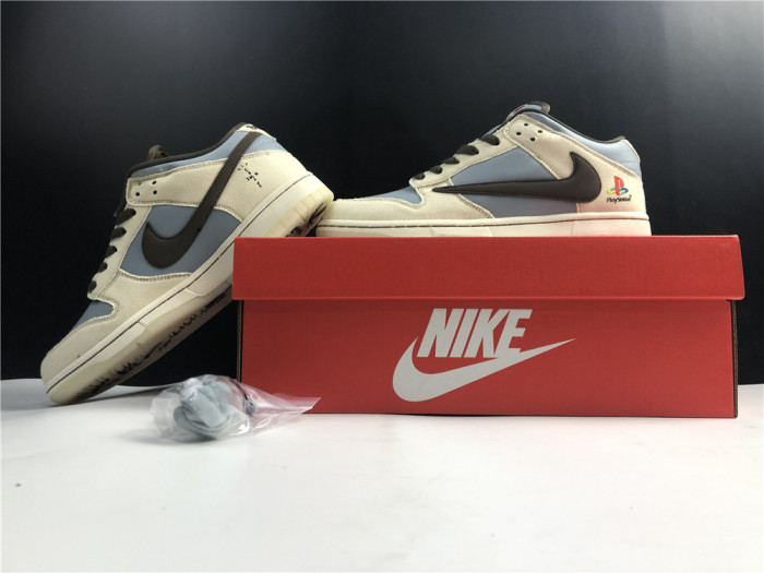 TRAVIS SCOTT X PLAYSTATION X NK SB DUNK LOW  CU1726-800