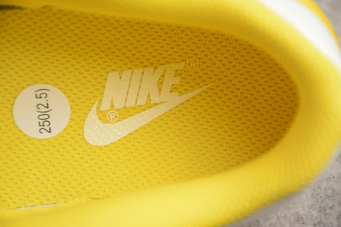 Nike Dunk Low Twist “Vivid Sulfur” DZ2794-100