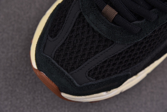 NK Air Zoom Vomero 5 “Black Sesame” FD0533-010