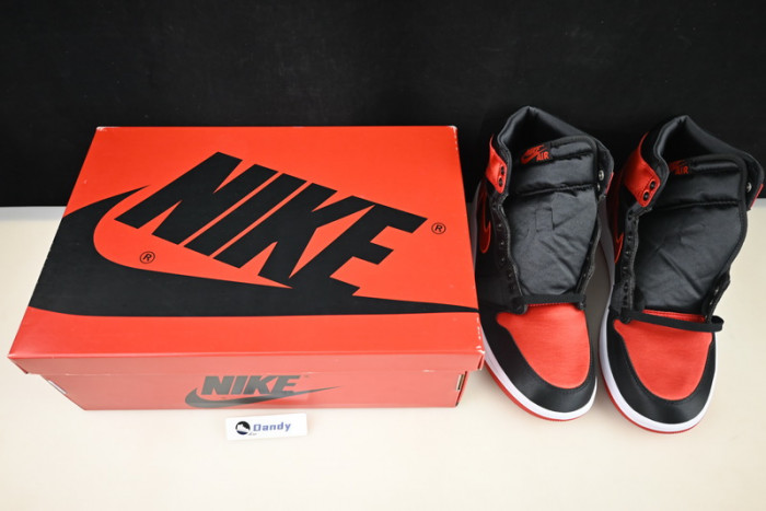 Air Jordan 1 High OG WMNS “Satin Bred” FD4810-061