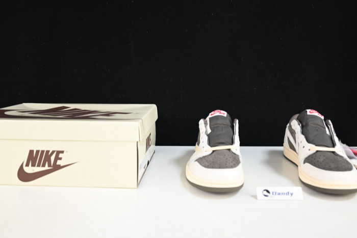 TRAVIS SCOTT X AIR JORDAN 1 LOW OG “REVERSE MOCHA”    DM7866-162