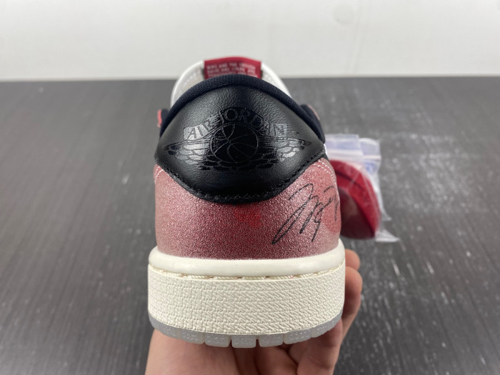 Trophy Room x Air Jordan 1 Low OG FN0432-017
