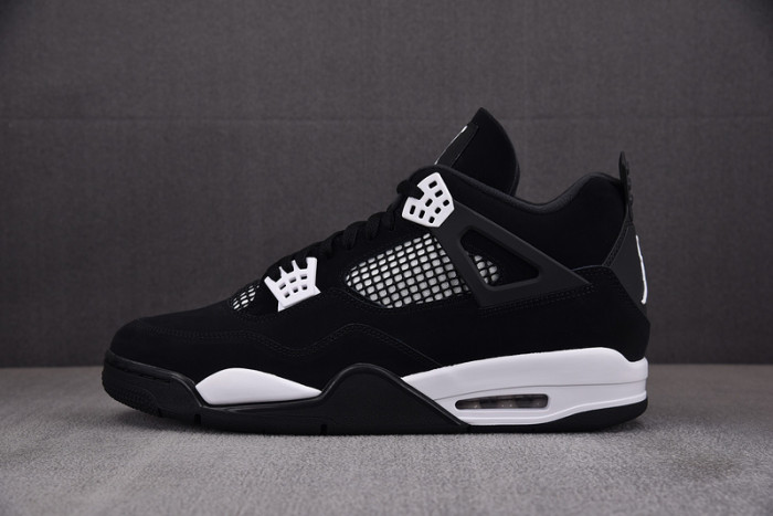 Air Jordan 4 "White Thunder" FQ8138-001