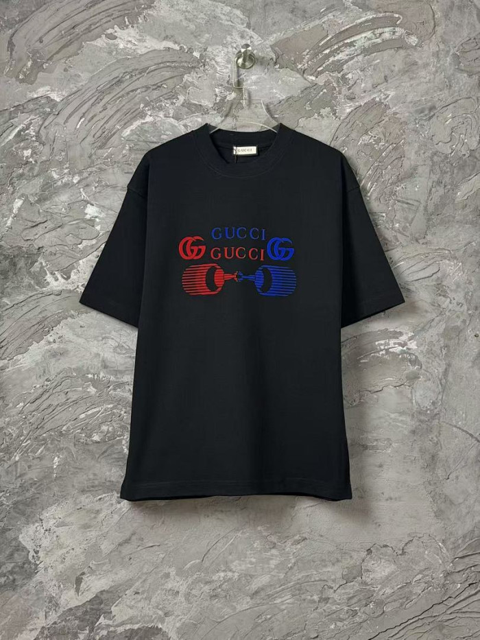 GU1 CLOTHING