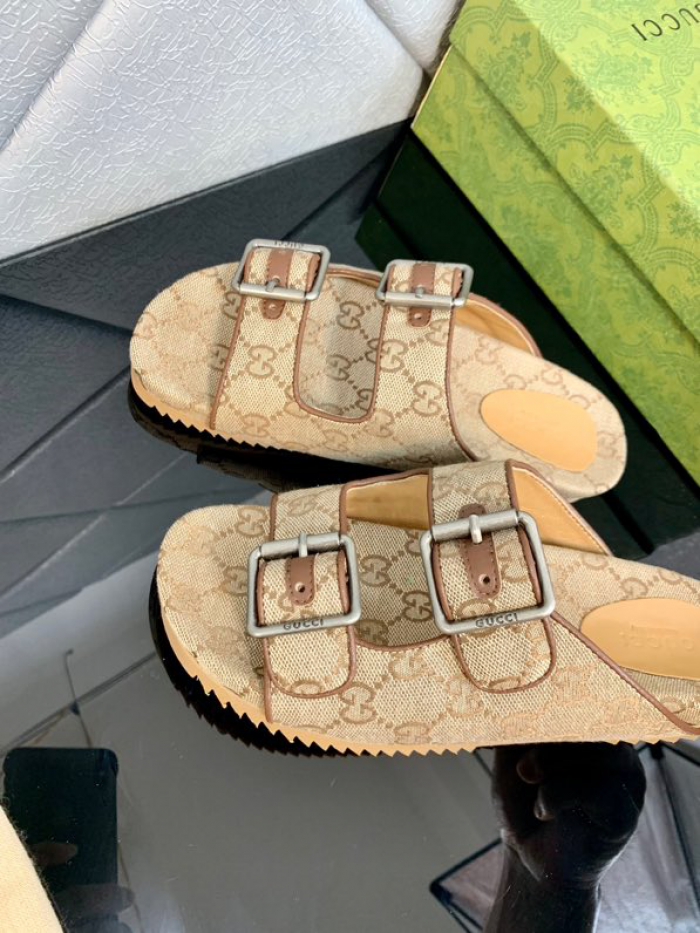 GUI SANDAL