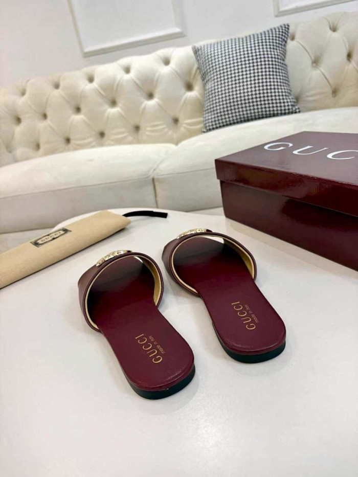 GUI SANDAL