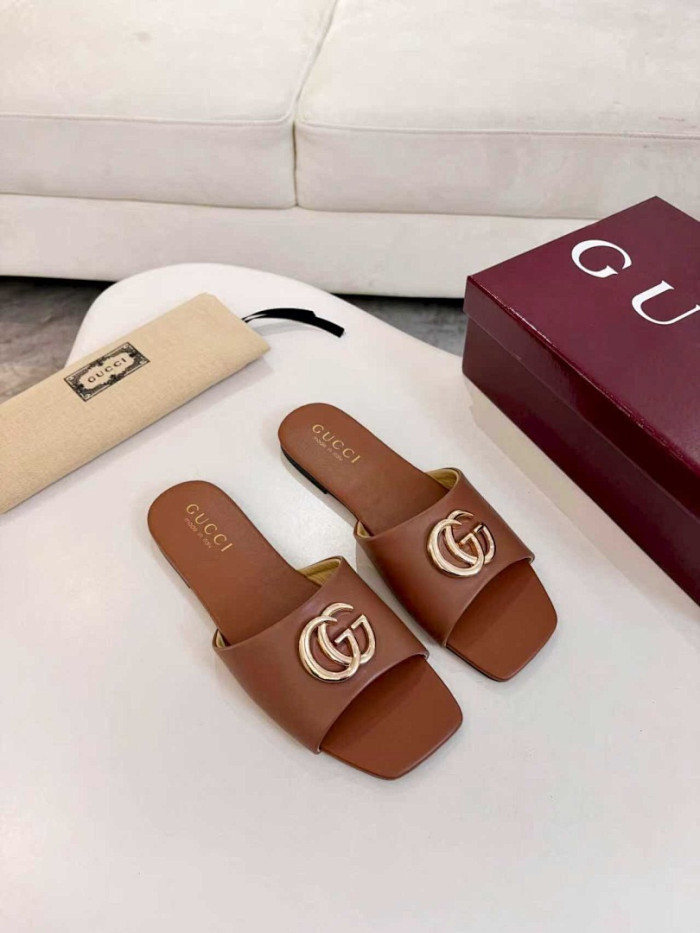 GUI SANDAL