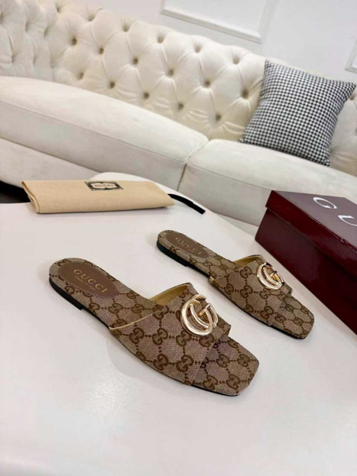 GUI SANDAL