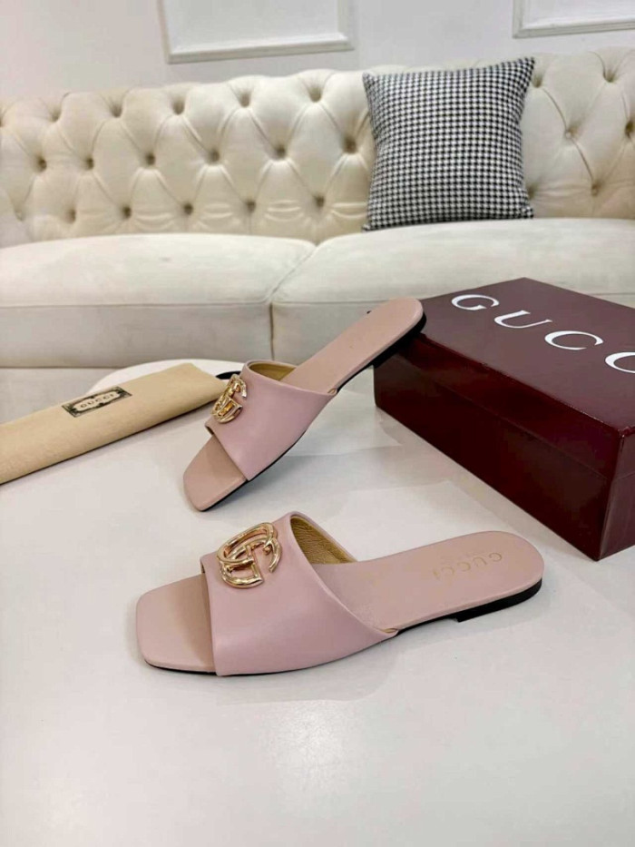 GUI SANDAL