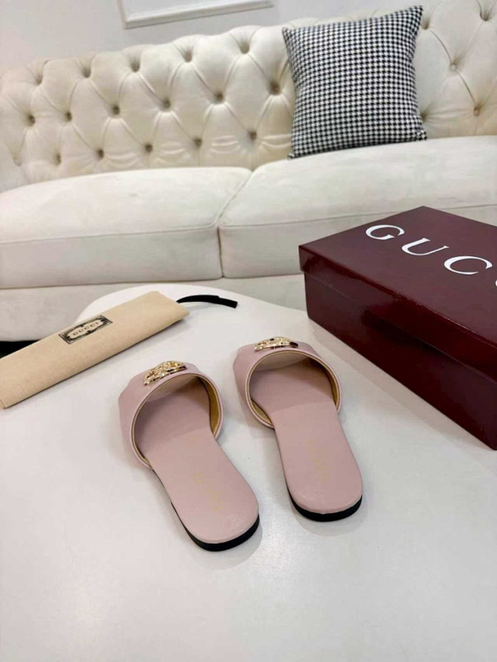 GUI SANDAL