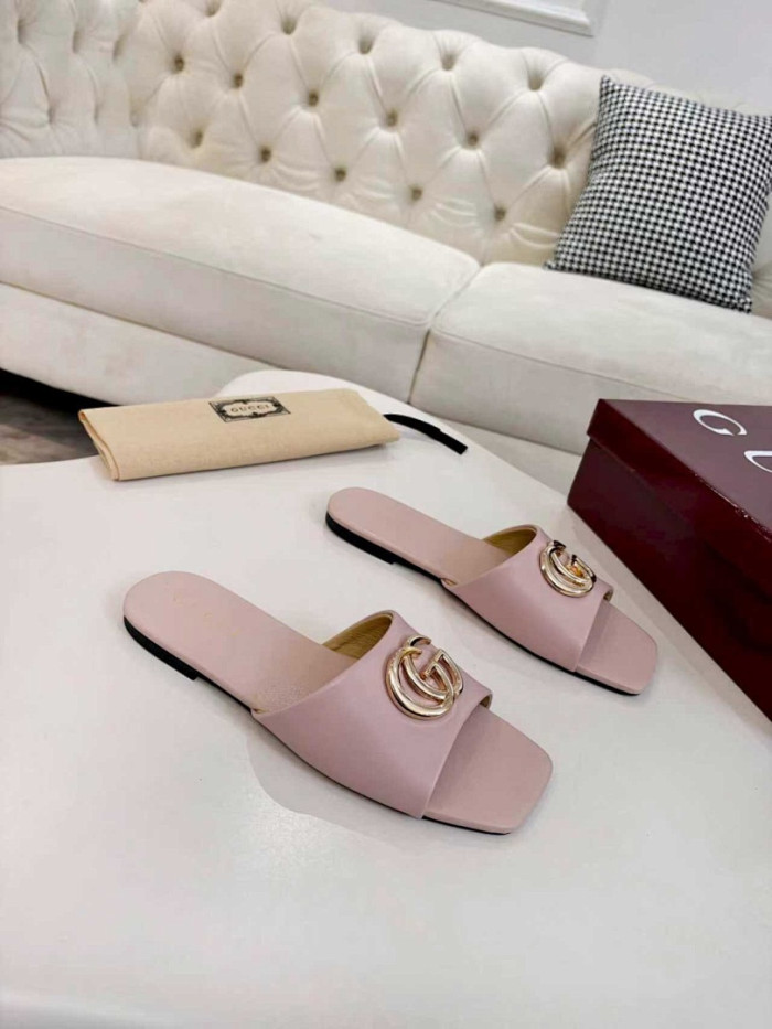GUI SANDAL