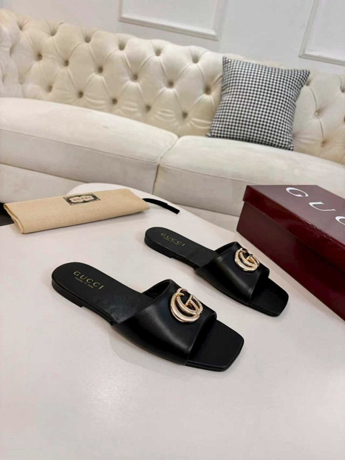 GUI SANDAL