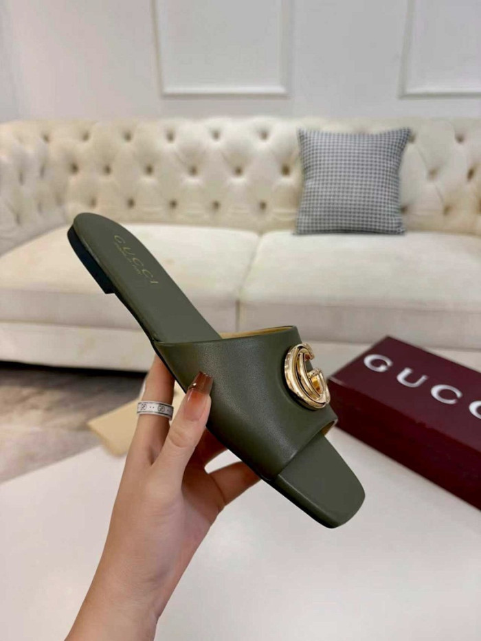 GUI SANDAL