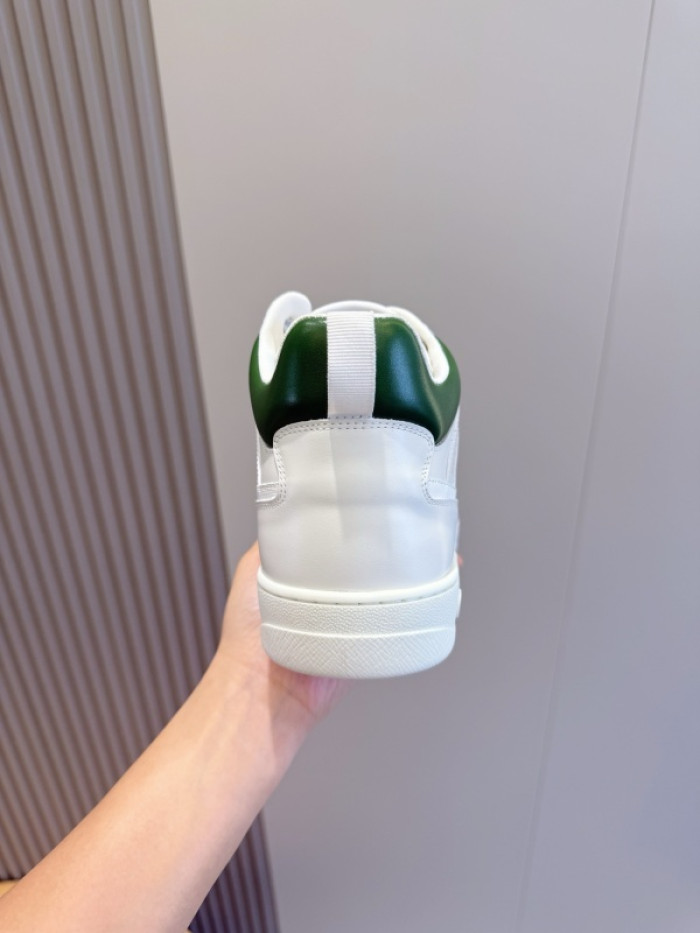 GUI SNEAKER