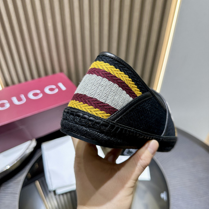 GUI SNEAKER
