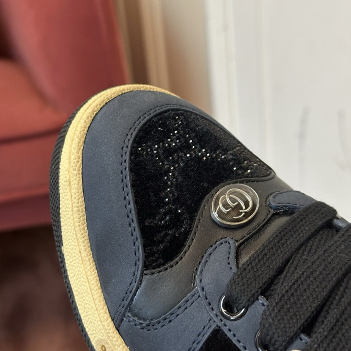 GUI SNEAKER
